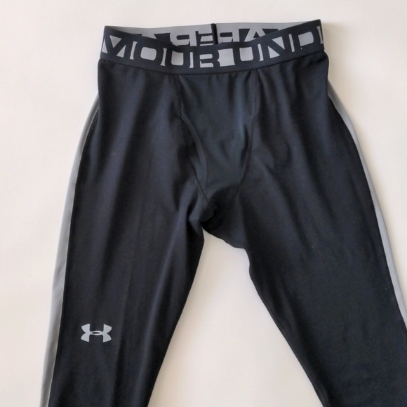 EUC Men's UNDER ARMOUR ColdGear  Compression Leggings - Size Small - Picture 3 of 11